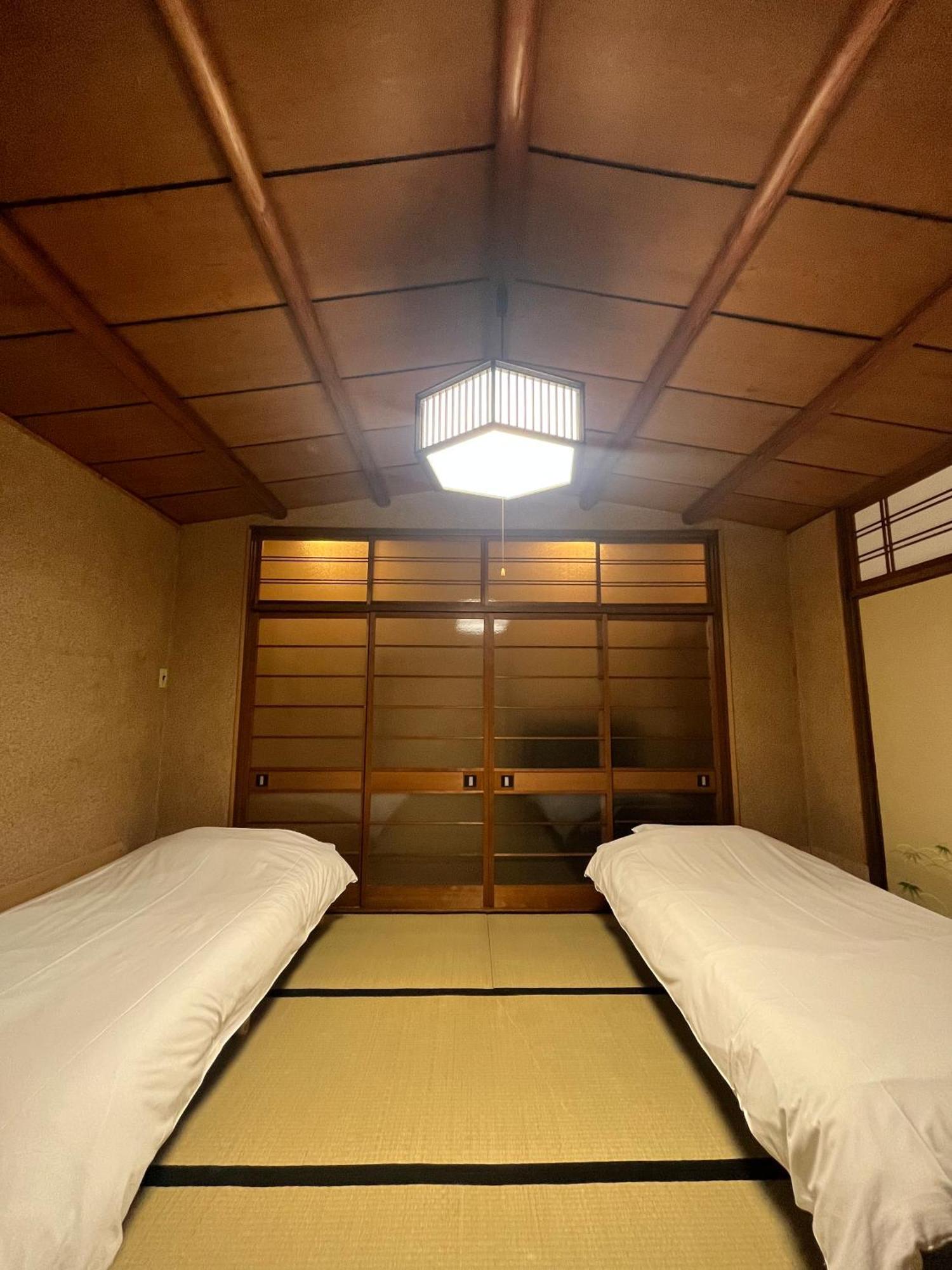 Namba Central Traditional Japanese House Osaka Exterior photo