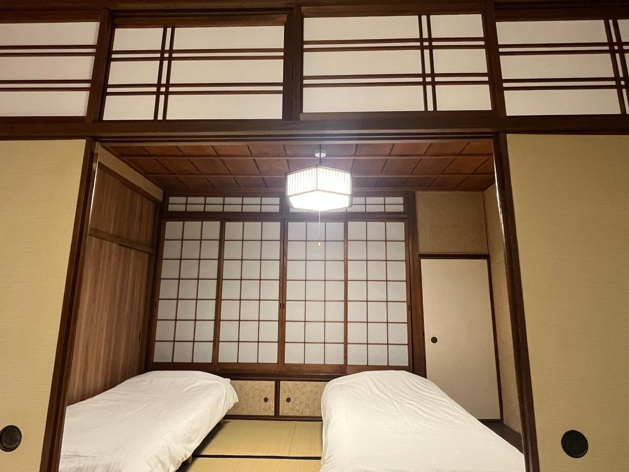 Namba Central Traditional Japanese House Osaka Exterior photo